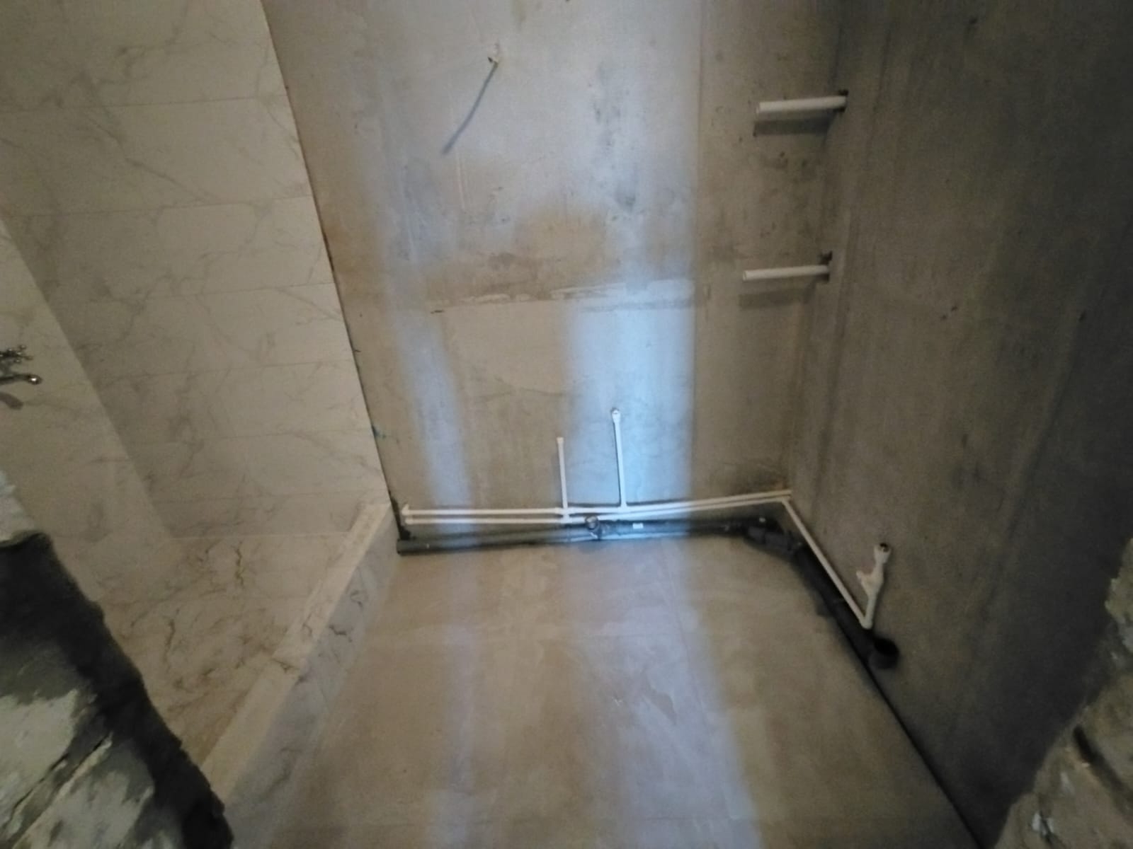 Ремонт ванных комнат в Рыбинске. Плиточник в Рыбинске